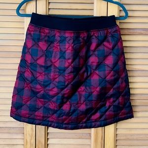 Uniqlo plaid puffer skirt with pockets